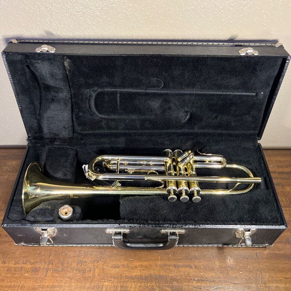 Besson 609 Trumpet Brass Student Band Instrument w/ Case Clean No Dents